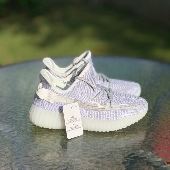 FAKE VS REAL Comparision Review For Yeezy 350 V2 Static